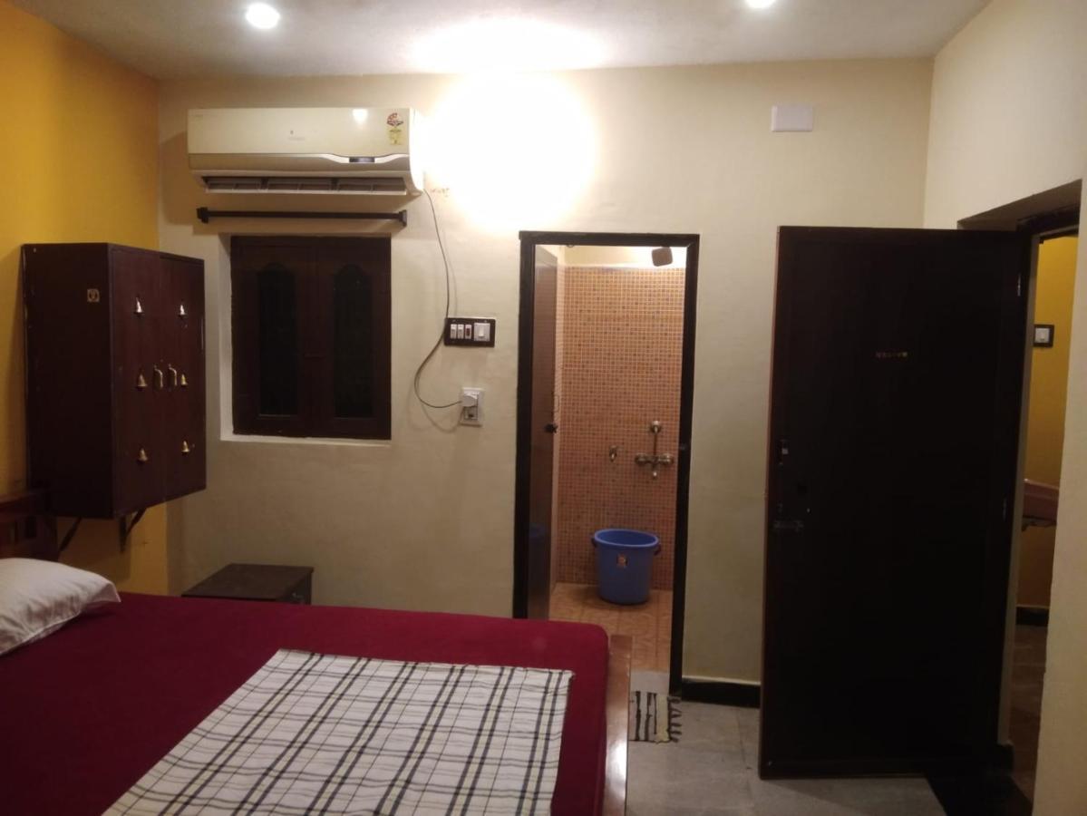 Nks Homestay Pondicherry Esterno foto