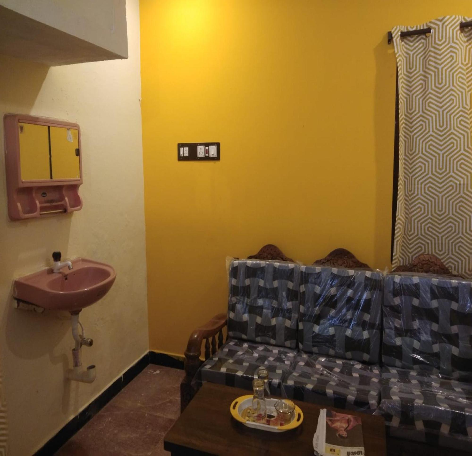 Nks Homestay Pondicherry Esterno foto